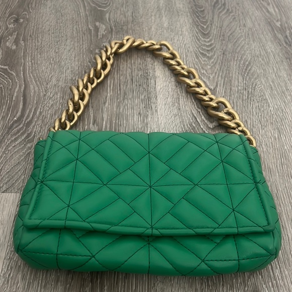 Zara Bags Zara Green Purse Gold Chain Poshmark